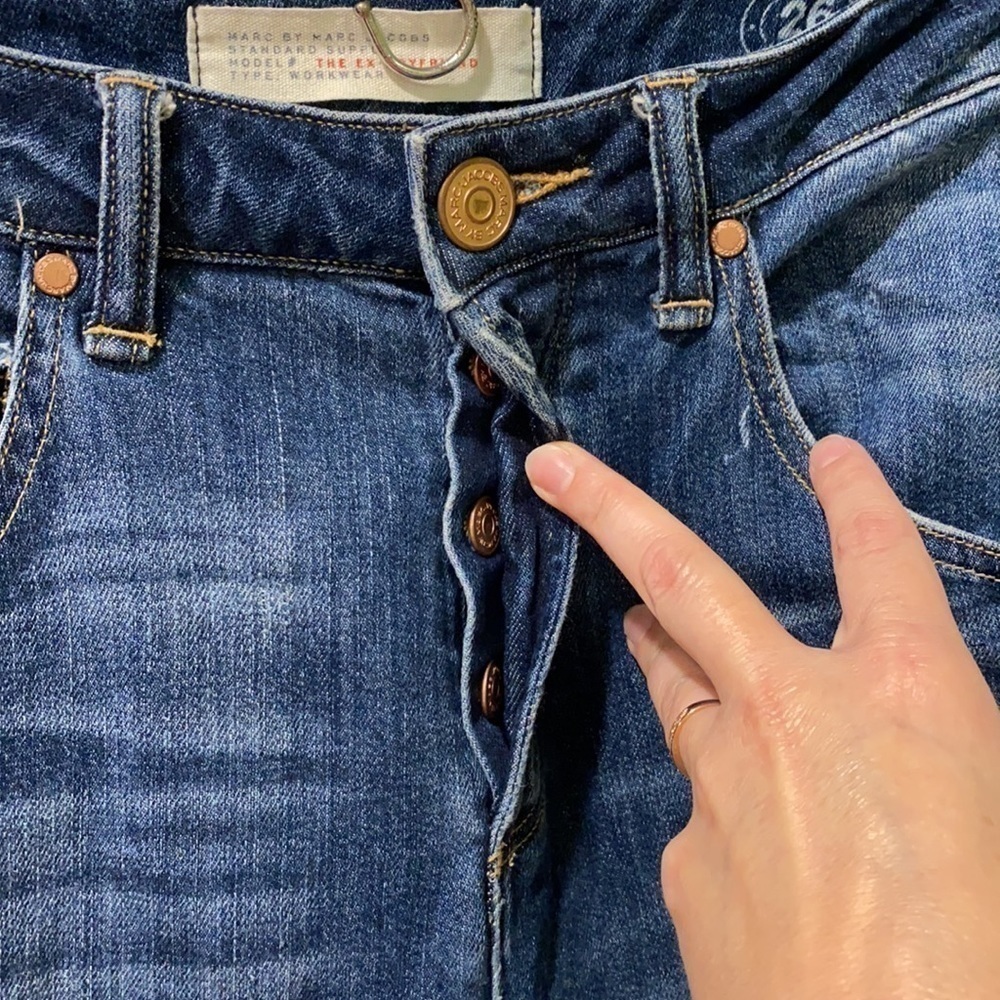 Marc Jacobs Button Fly Ex-Boyfriend Distressed - Picture 4 of 16